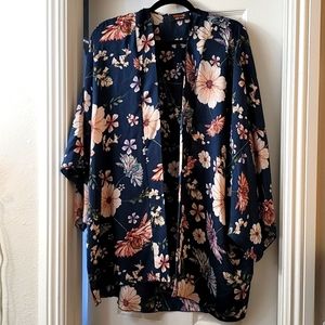 Renee C Addilyn Kimono